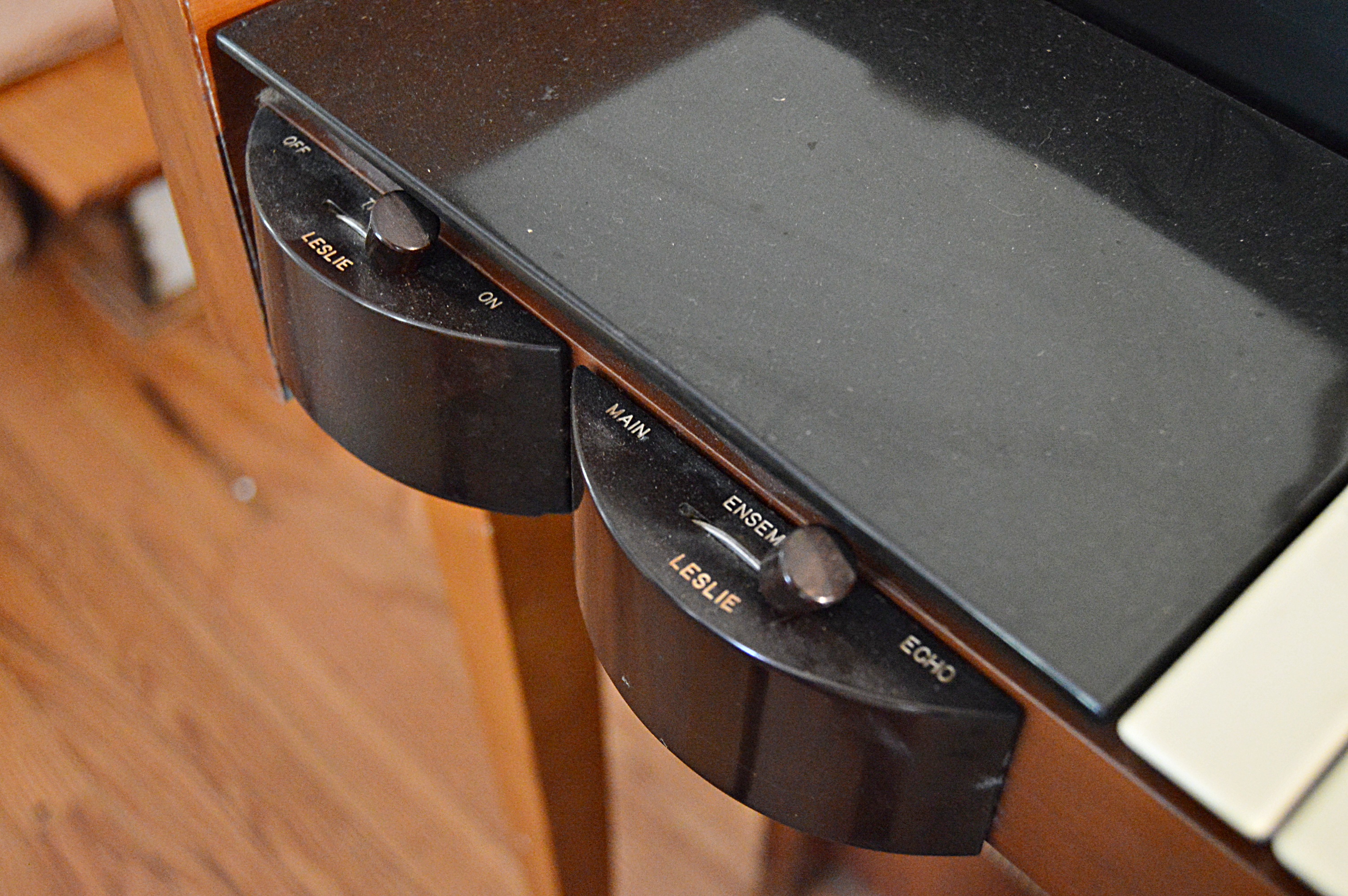 Hammond Console Organ and Bench