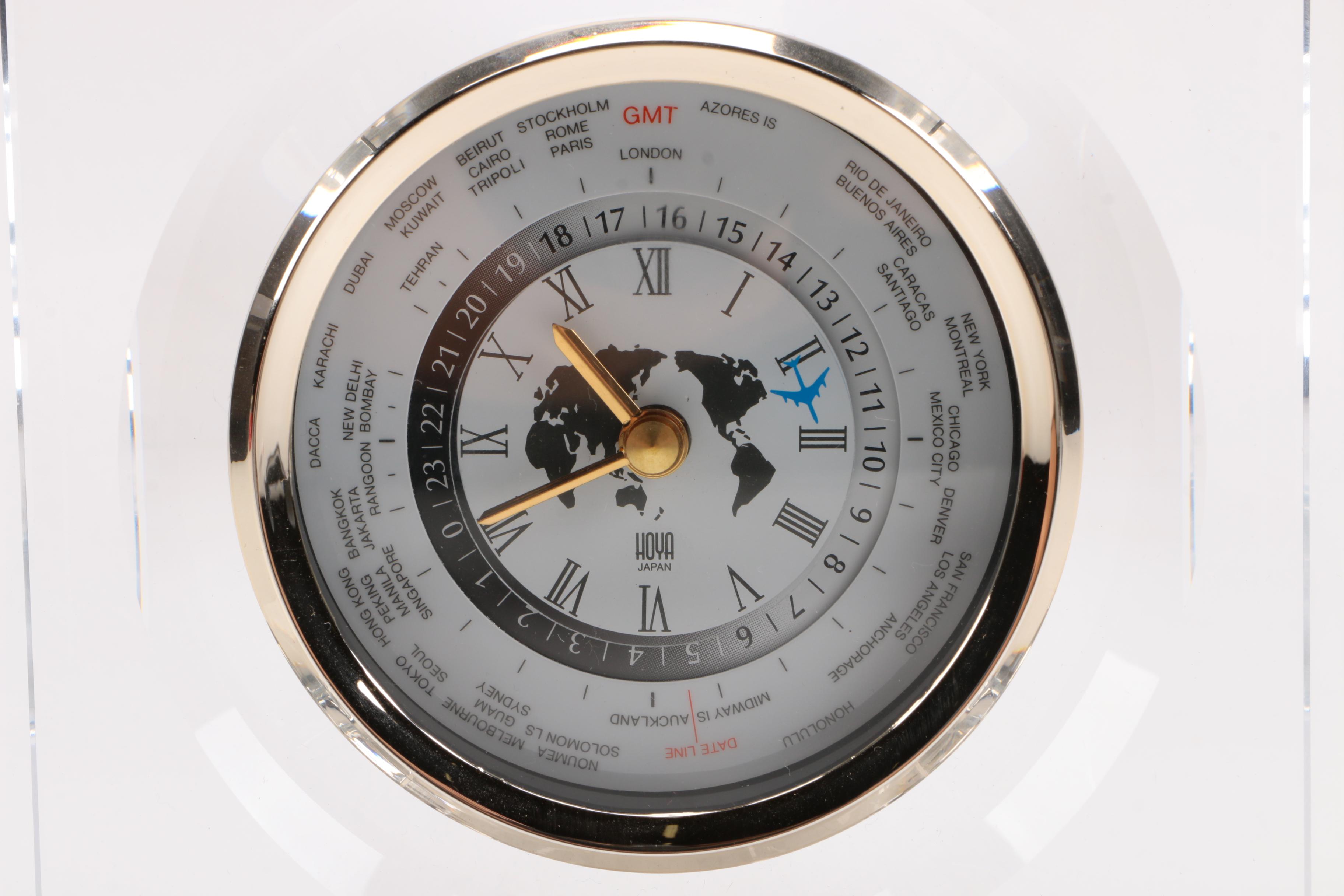 Modern Hoya Museum Crystal Clock