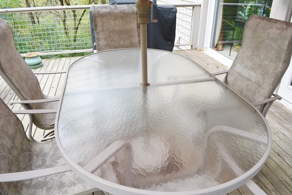 Carter Grandle "Avalon" Patio Dining Set With Umbrella