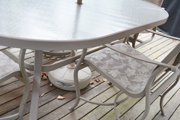 Carter Grandle "Avalon" Patio Dining Set With Umbrella