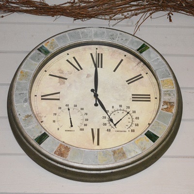 Wall Clock With Thermometer and Humidity