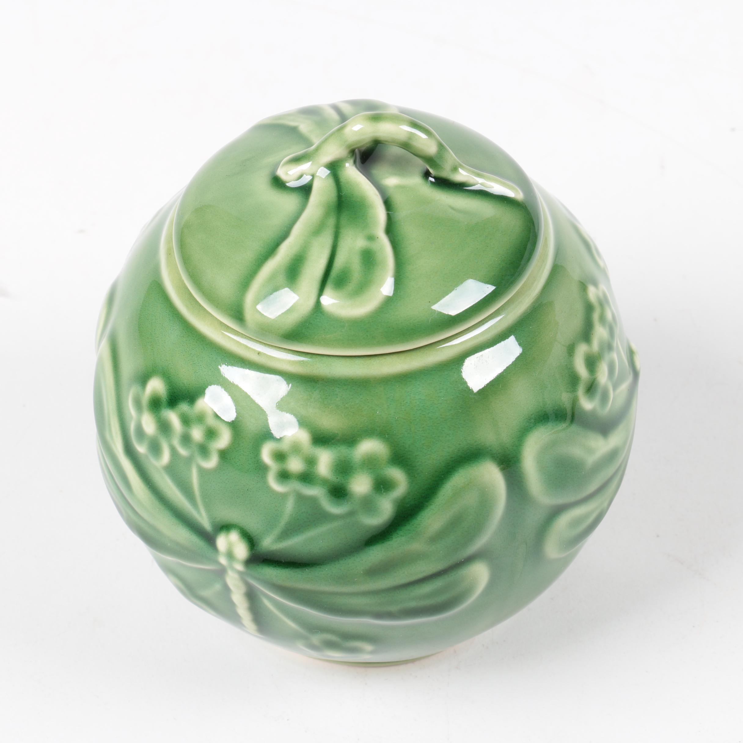 Portuguese Tableware including Bordallo Pinheiro "Cabbage Green"