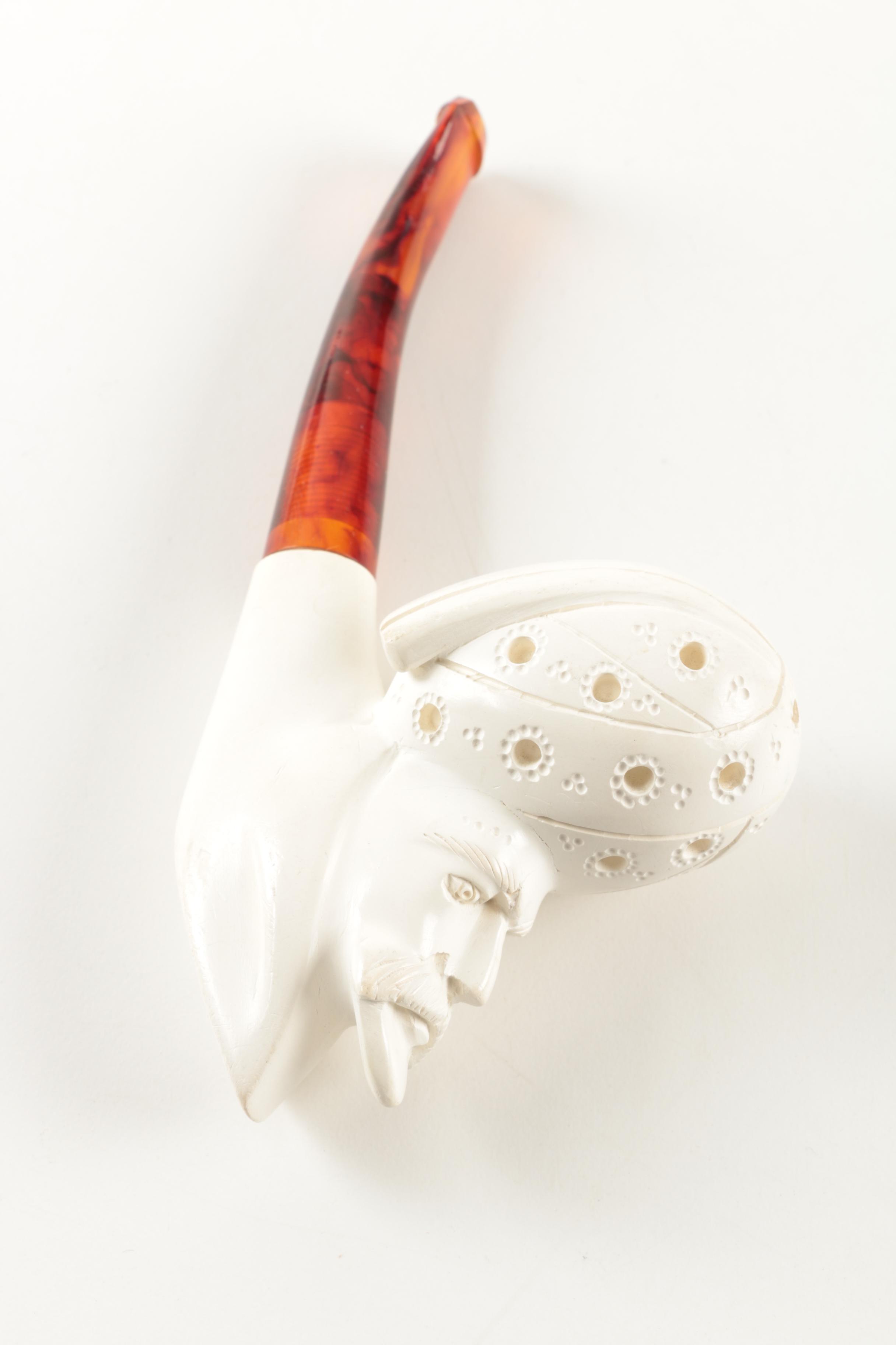 Carved Meerschaum Pipe