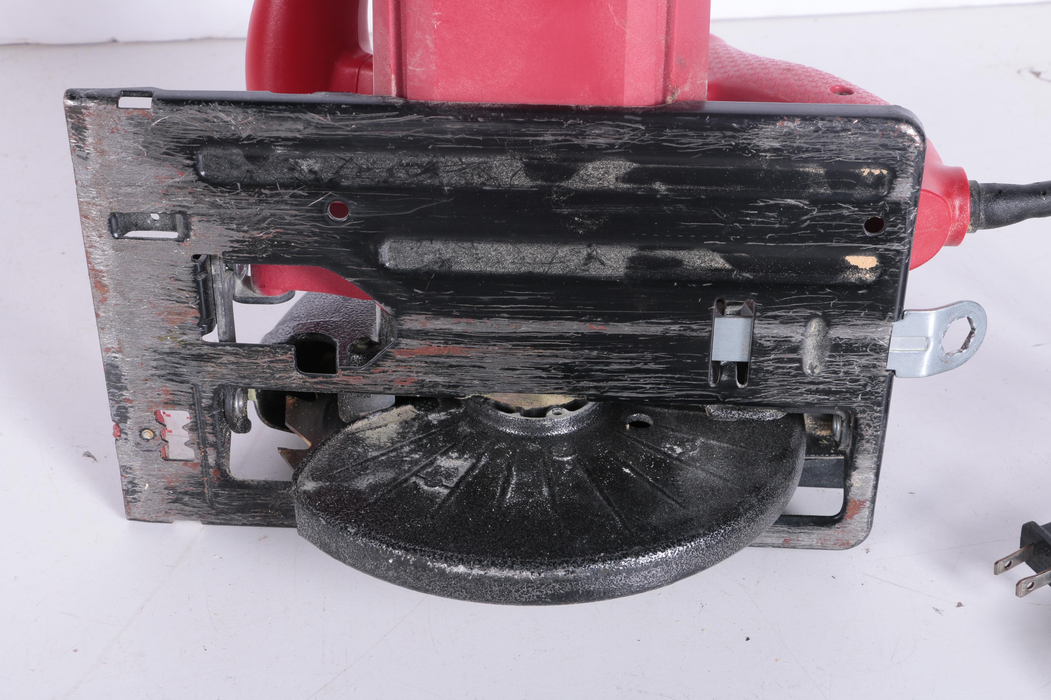 SkilSaw Circular Saw with Accessories