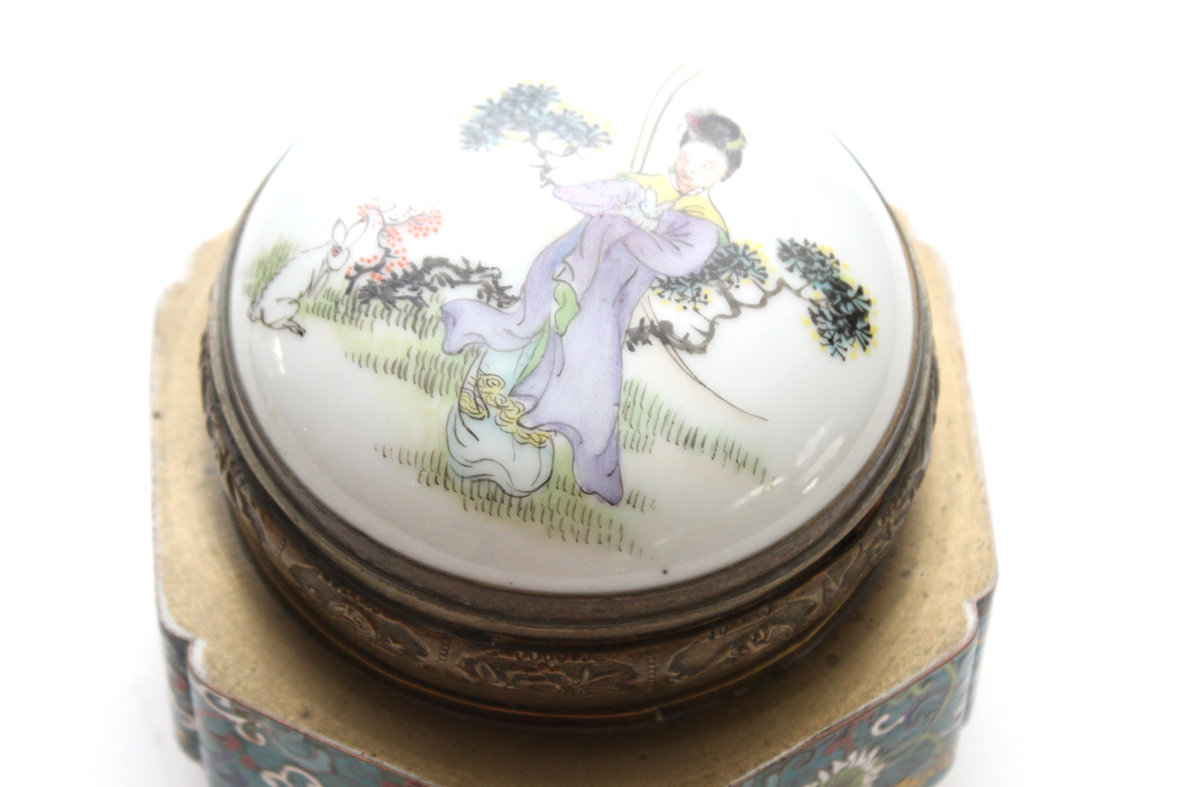 Chinese Porcelain Trinket Box With Enameled Brass Base and Small Vase