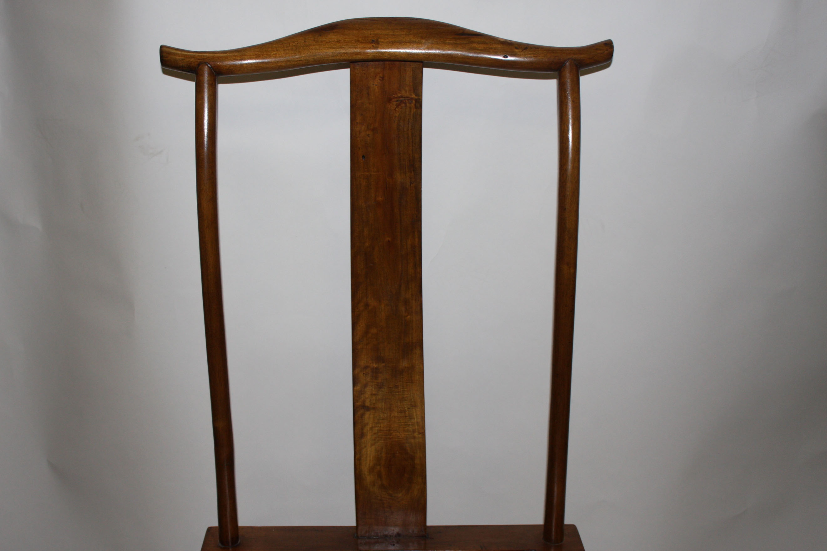 Pair of Chinese Lamphanger Walnut Chairs