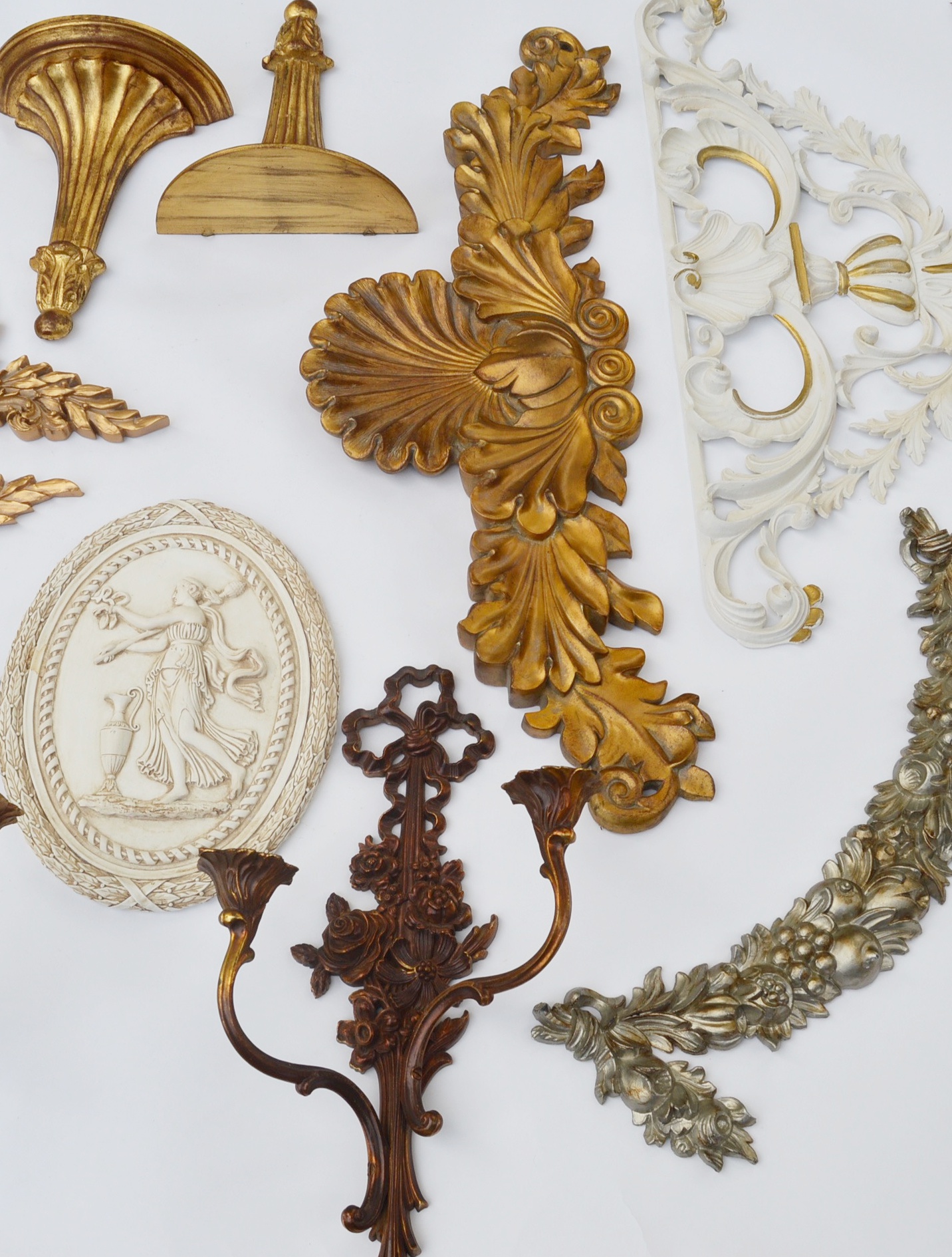 Home Decor Plaster and Wood Wall Shelves and Decor