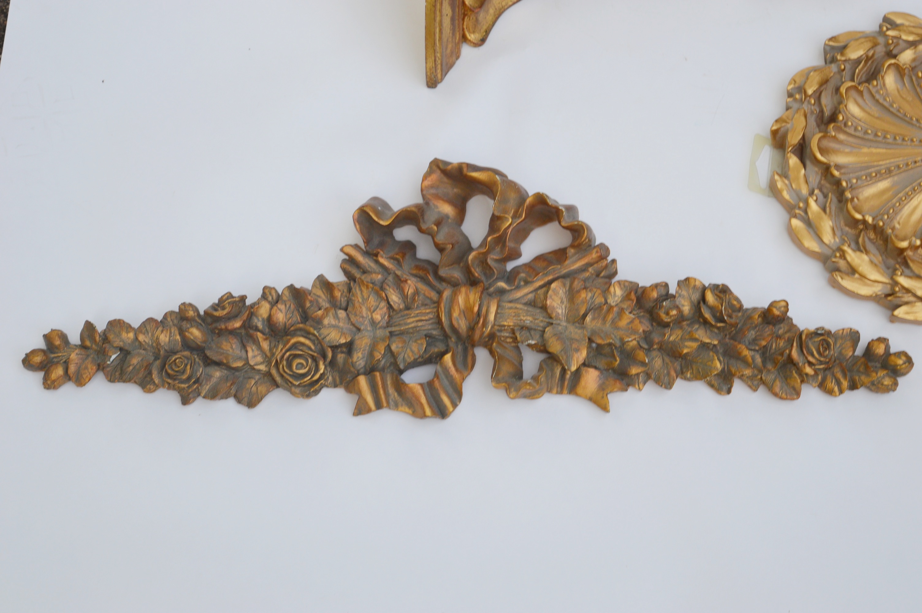 Home Decor Plaster and Wood Wall Shelves and Decor