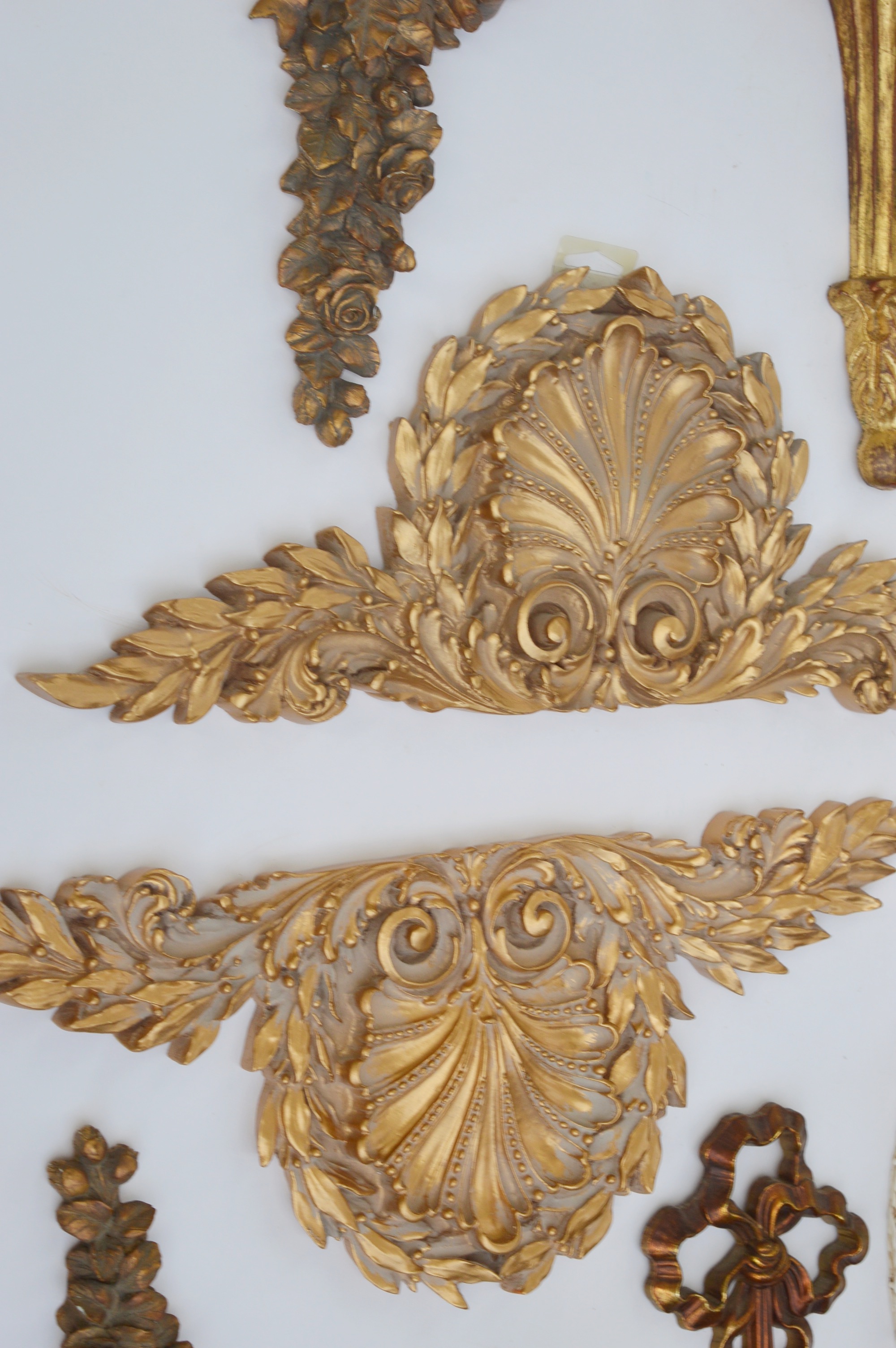 Home Decor Plaster and Wood Wall Shelves and Decor