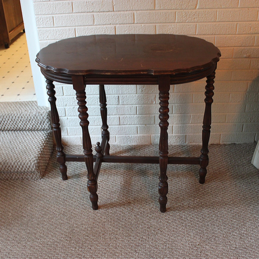 Vintage William and Mary Style Side Table