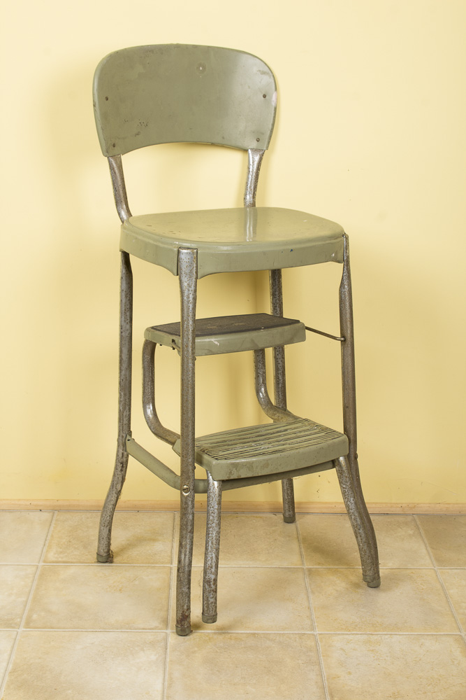 Retro Step Stool Chair by Stylaire