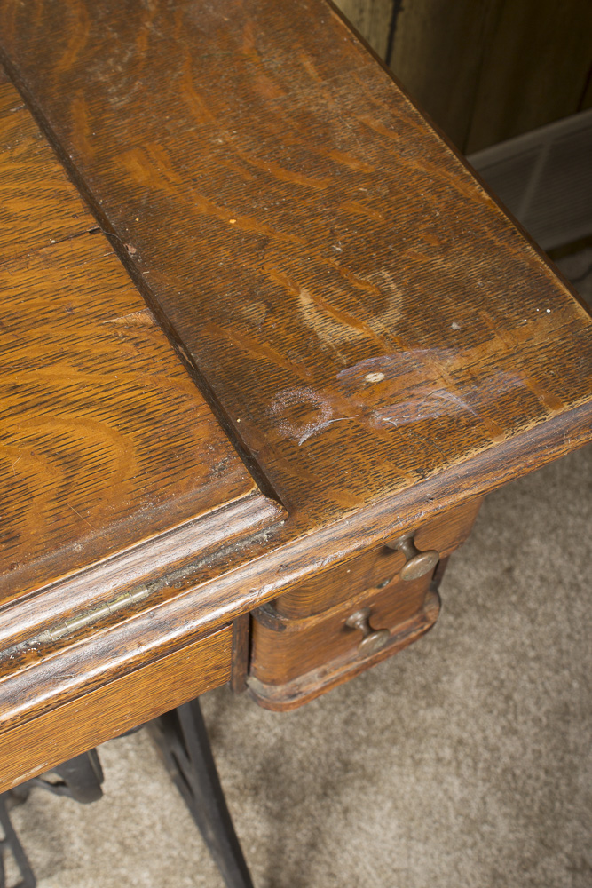 Semi-Antique Singer Sewing Machine and Treadle Table