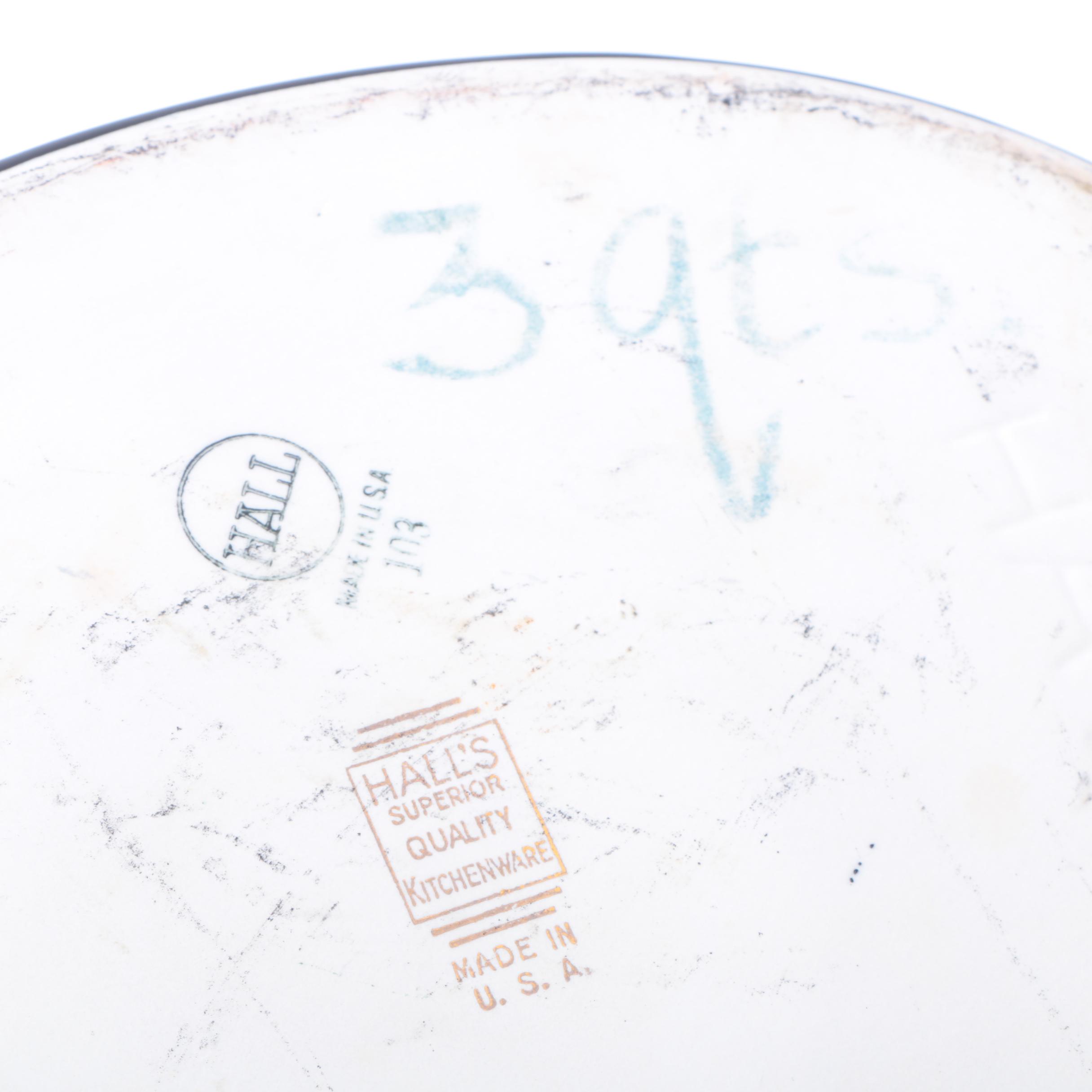 Hall's Dutch Oven and Monterey Jumbo Steak Knives