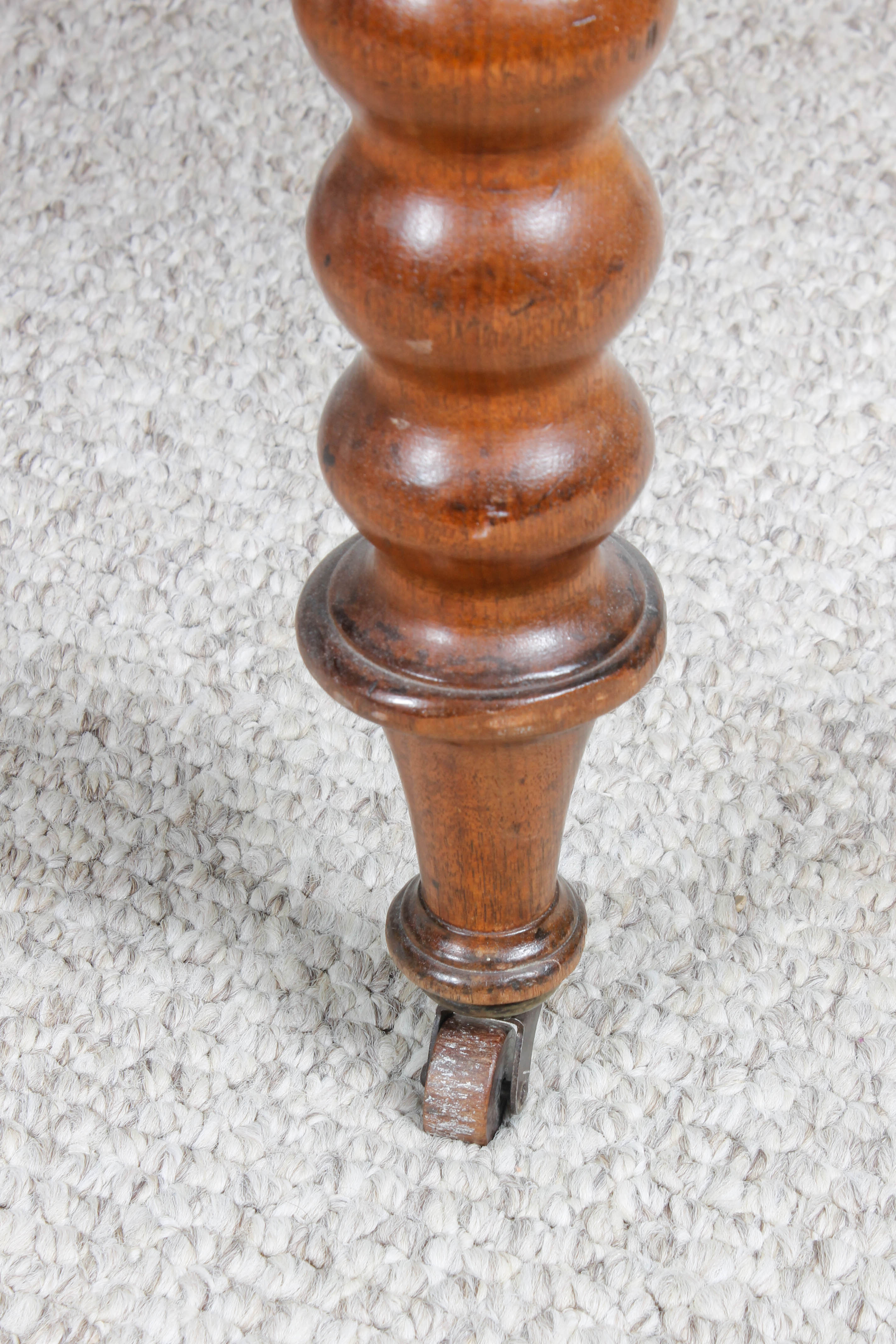 Antique Victorian Drop-Leaf Table with Bobbin-Turned Legs