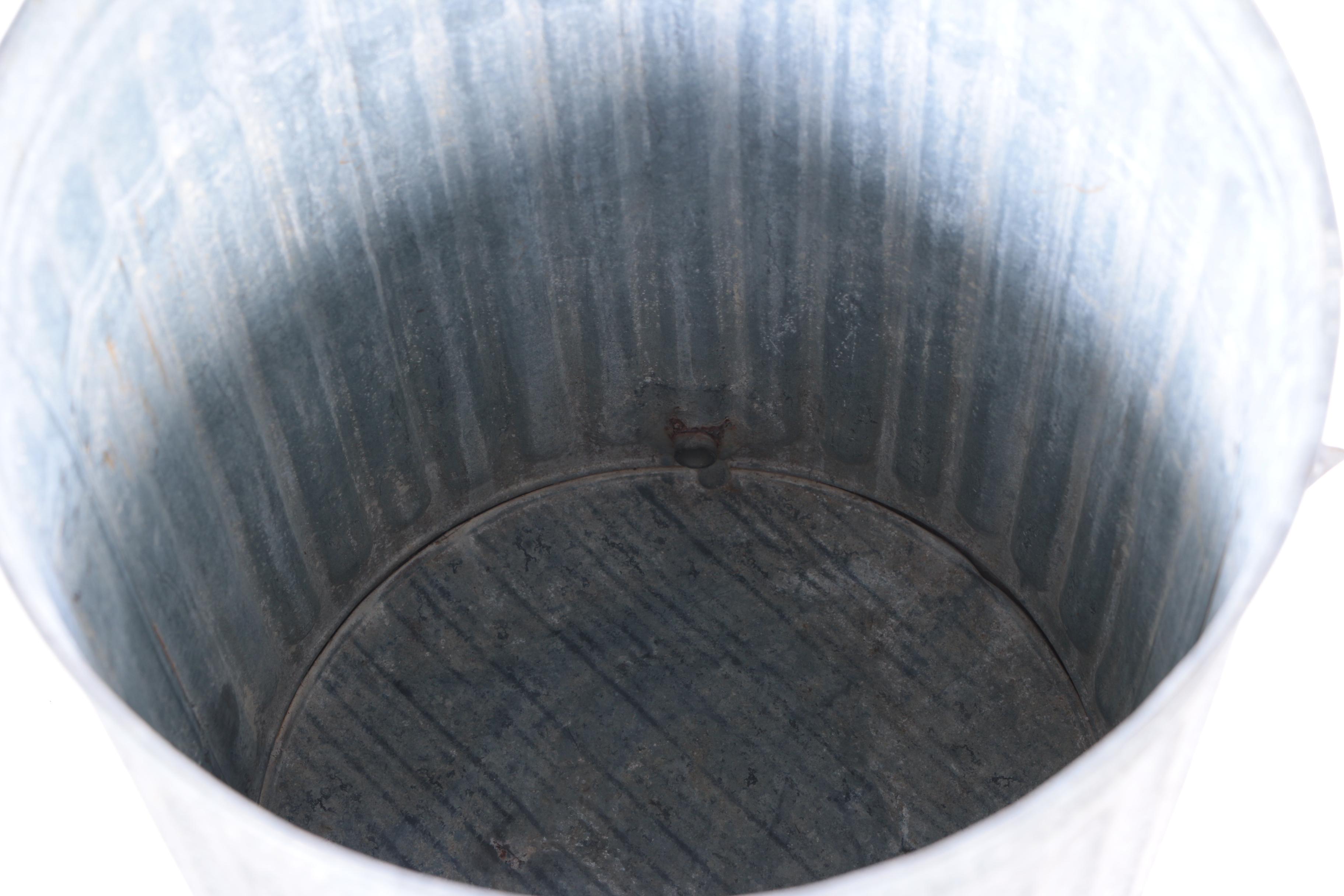 Galvanized Metal Bucket with Spigot