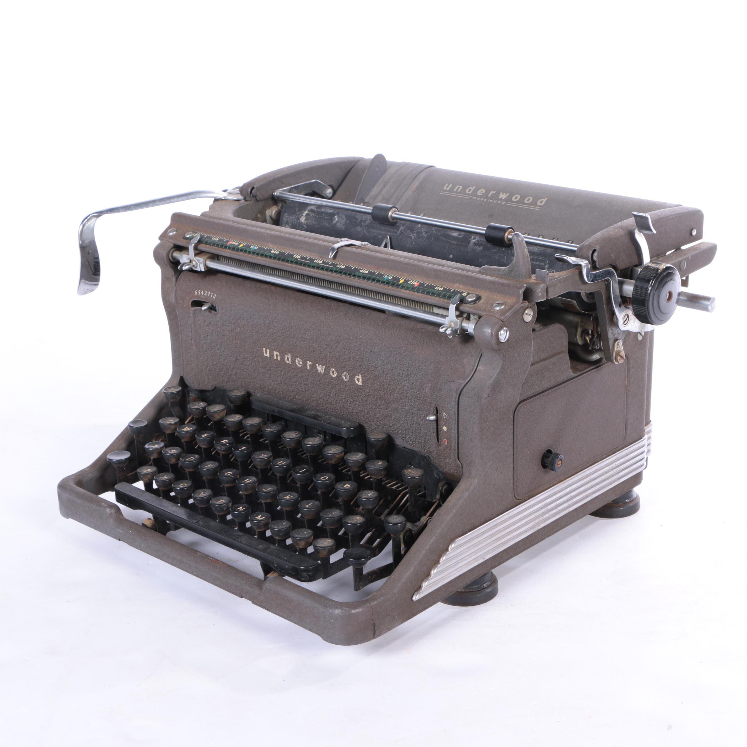 Vintage Underwood Typewriter