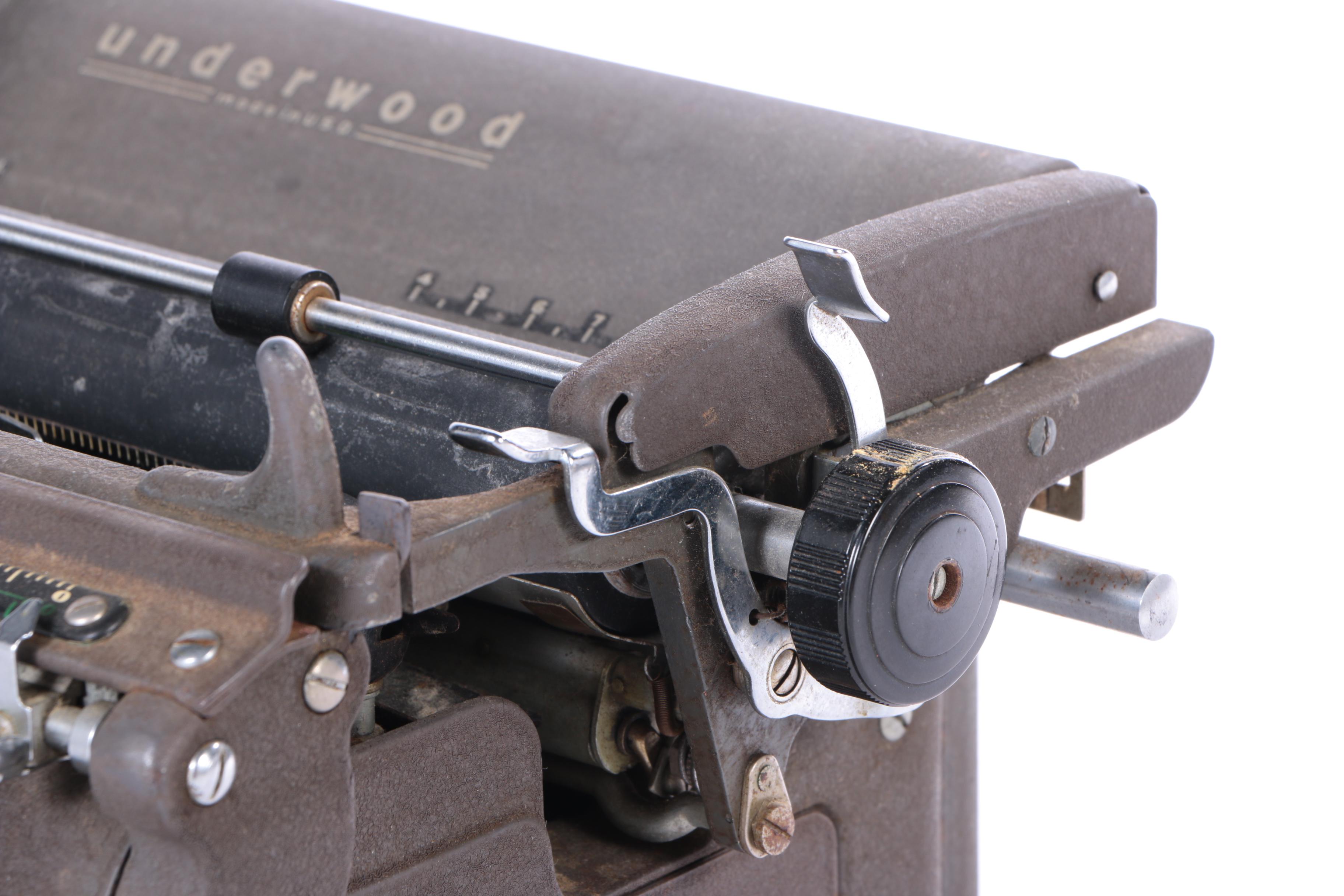 Vintage Underwood Typewriter