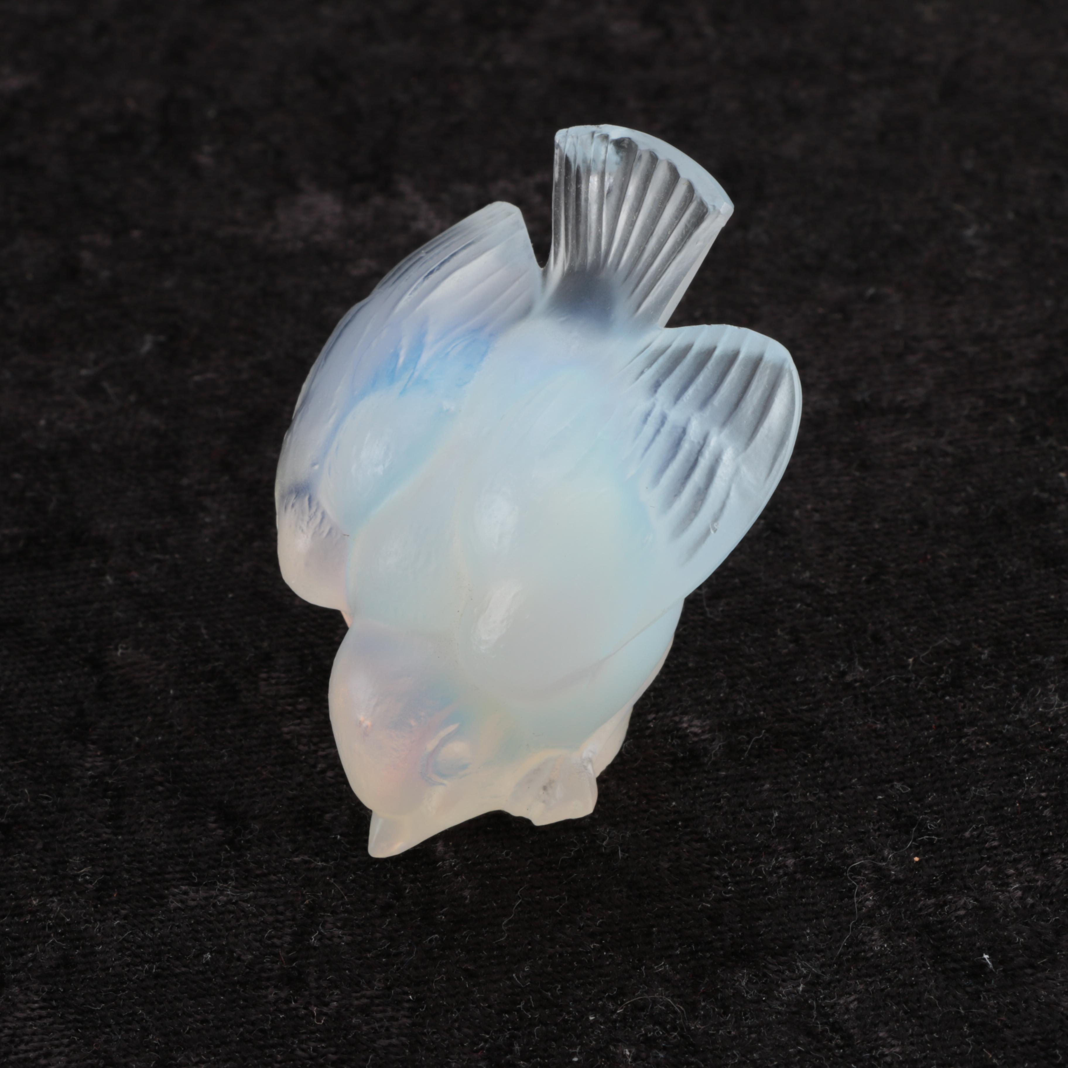 French Sabino Opalescent Glass Bird Figurine