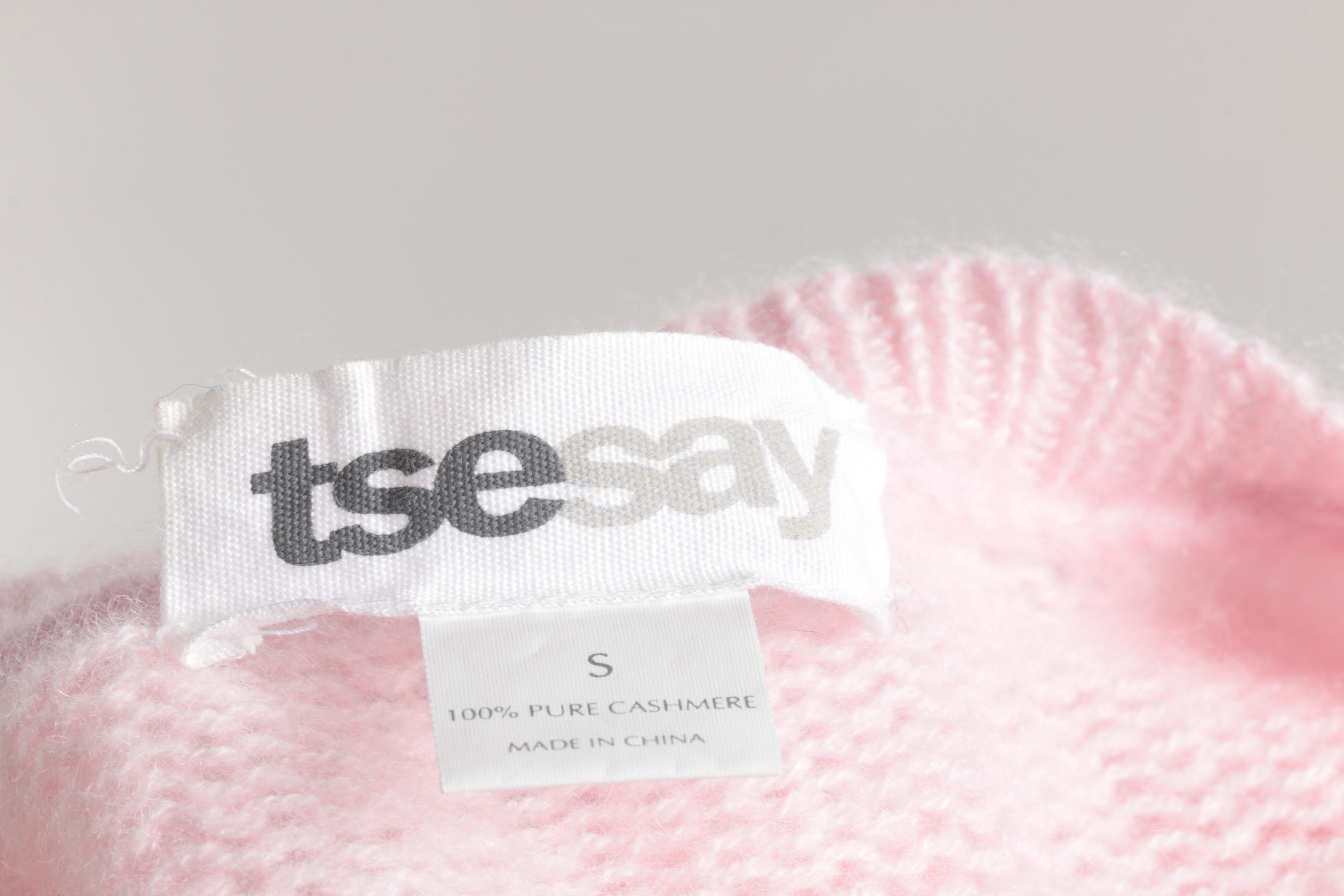 Cashmere Sweaters With Prada