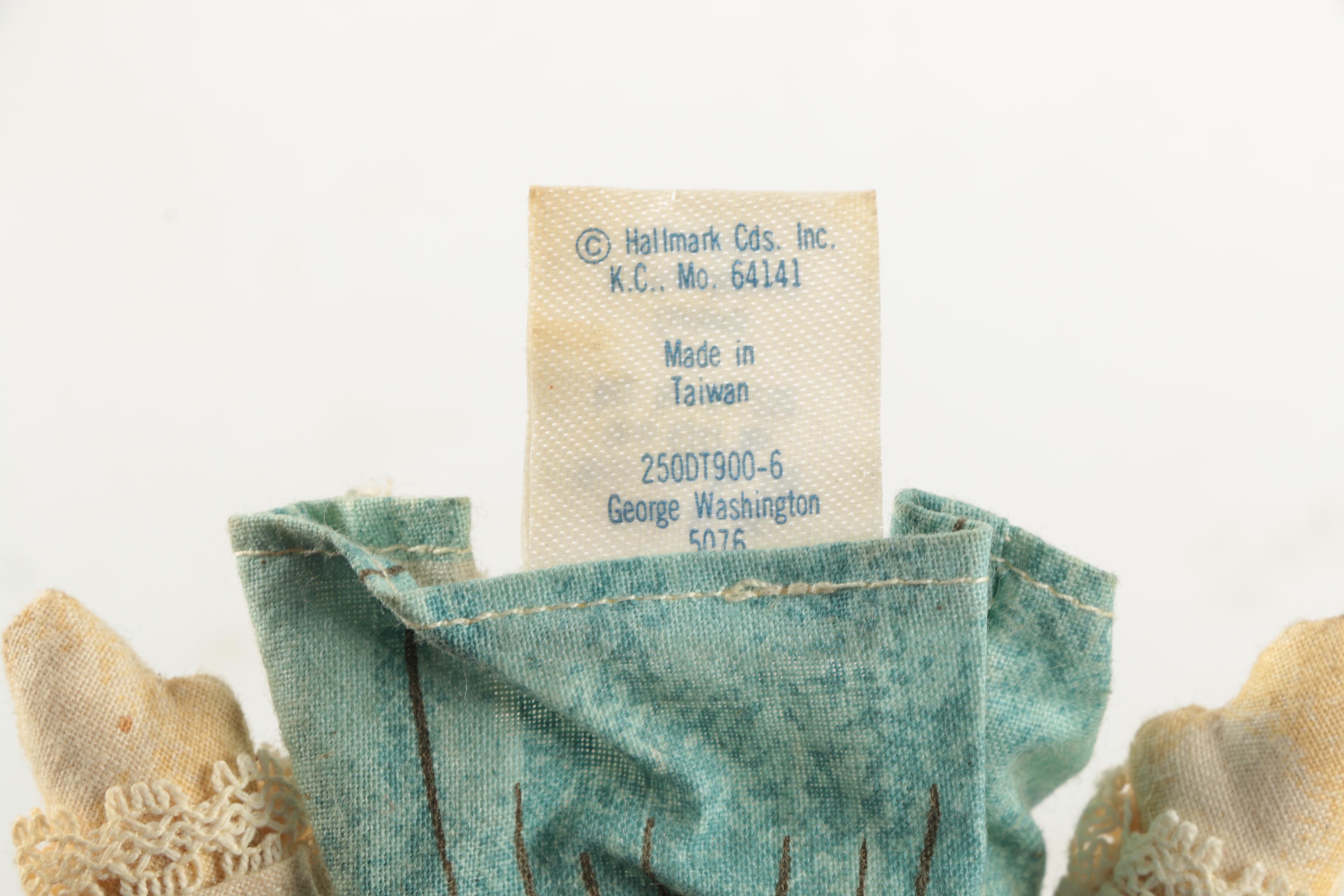 Hallmark Soft Sided Benjamin Franklin and George Washington Dolls