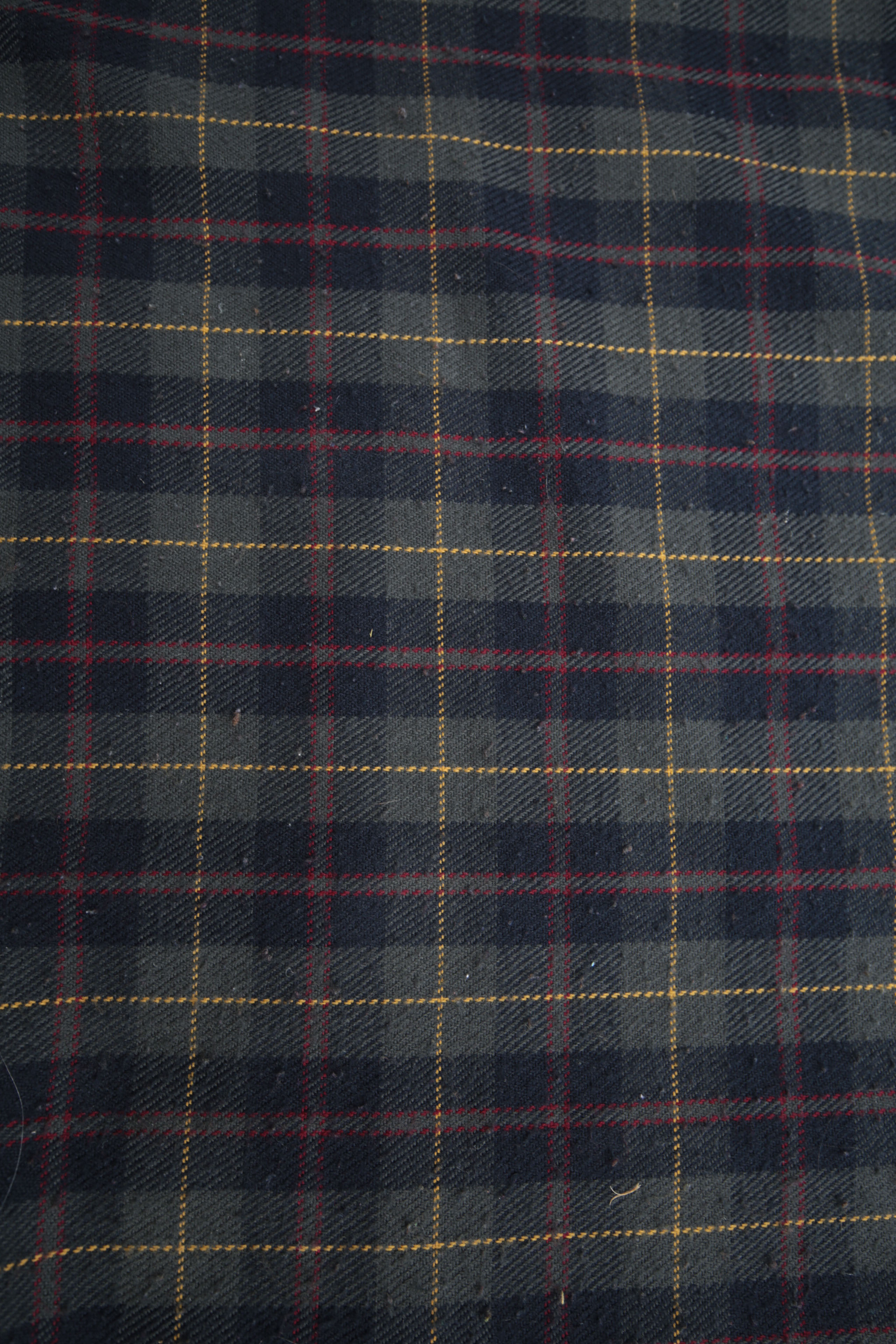 Reversible Faux Fur Throw