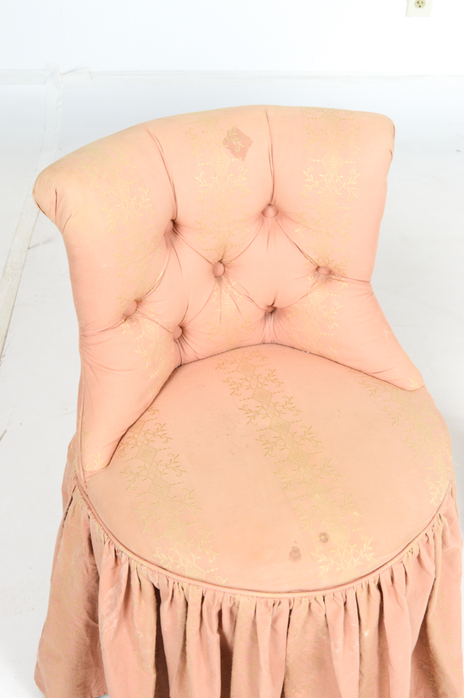 Tufted Vanity Chair with Mercury Glass Lamp