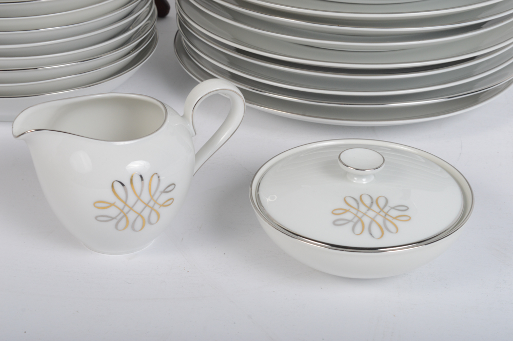 Mid-Century H&C Heinrich Dinnerware