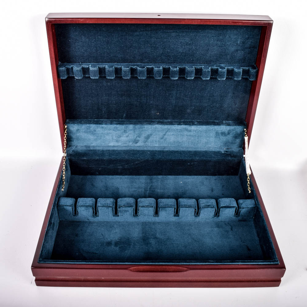 Wallace Flatware Chest and Joseph Abboud Stainless Flatware