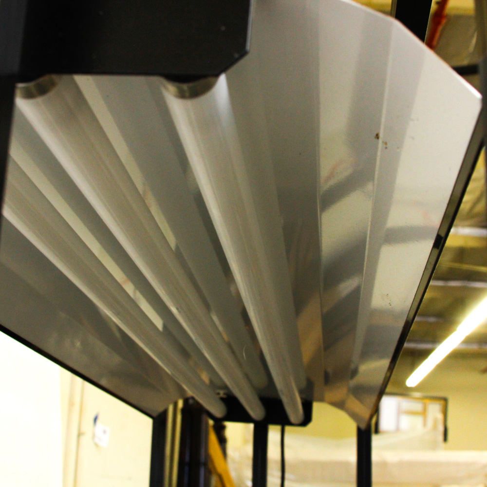 Hydroponic Shelving Unit with Lighting