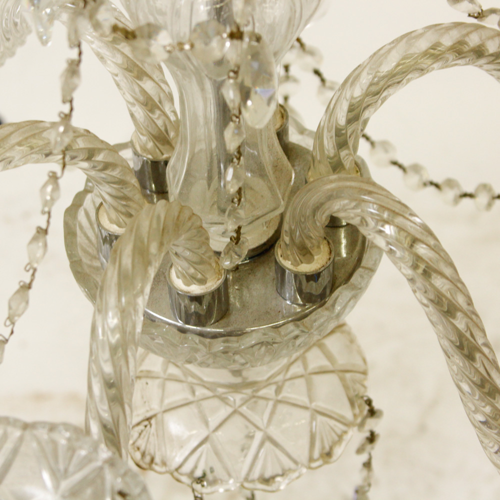 Traditional Style Glass Chandelier