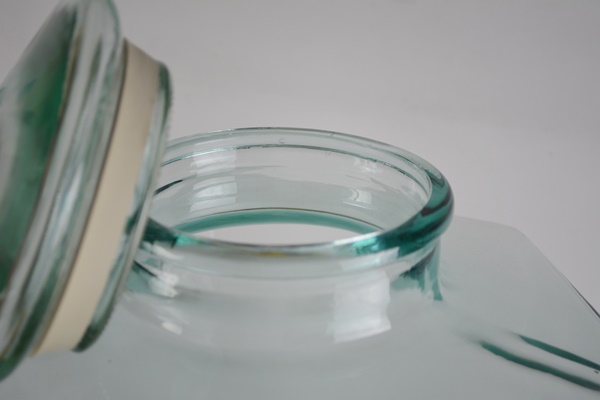 Glass Beverage Dispenser