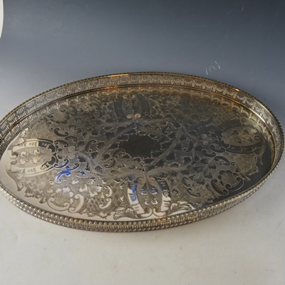 Crystal Decanter and Wine Glasses with Viner's Silver Plate Tray