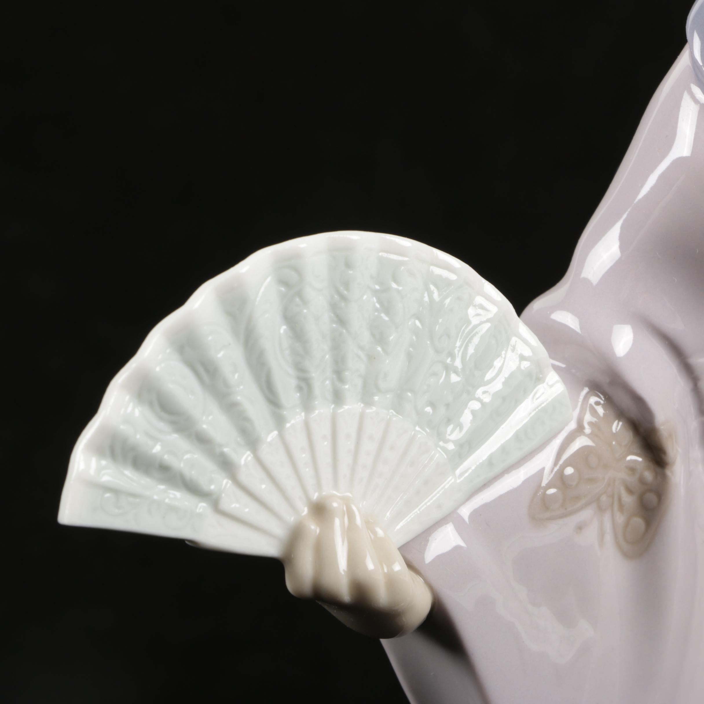 Lladró "Japanese with Fan" Porcelain Figurine