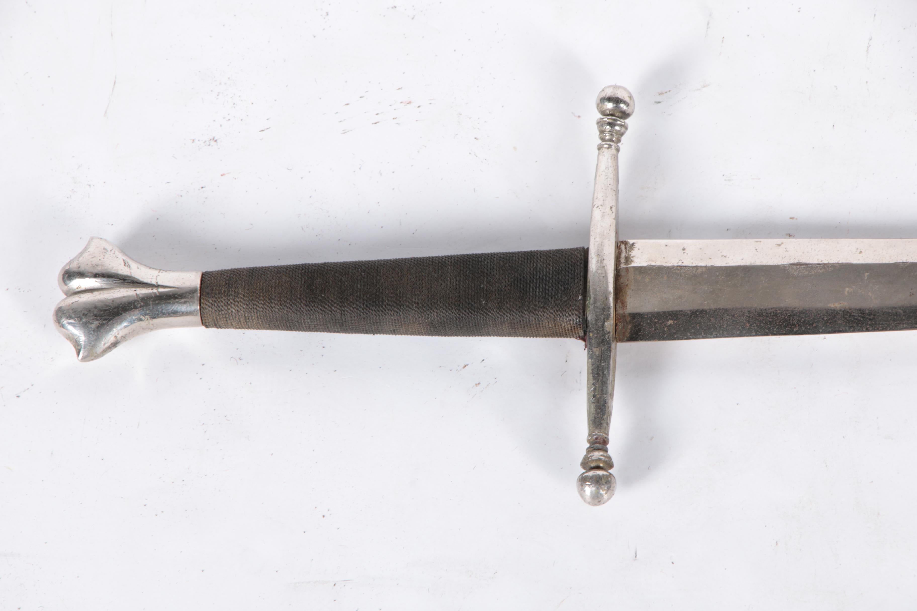 Replica type XVIII Knightly Swords