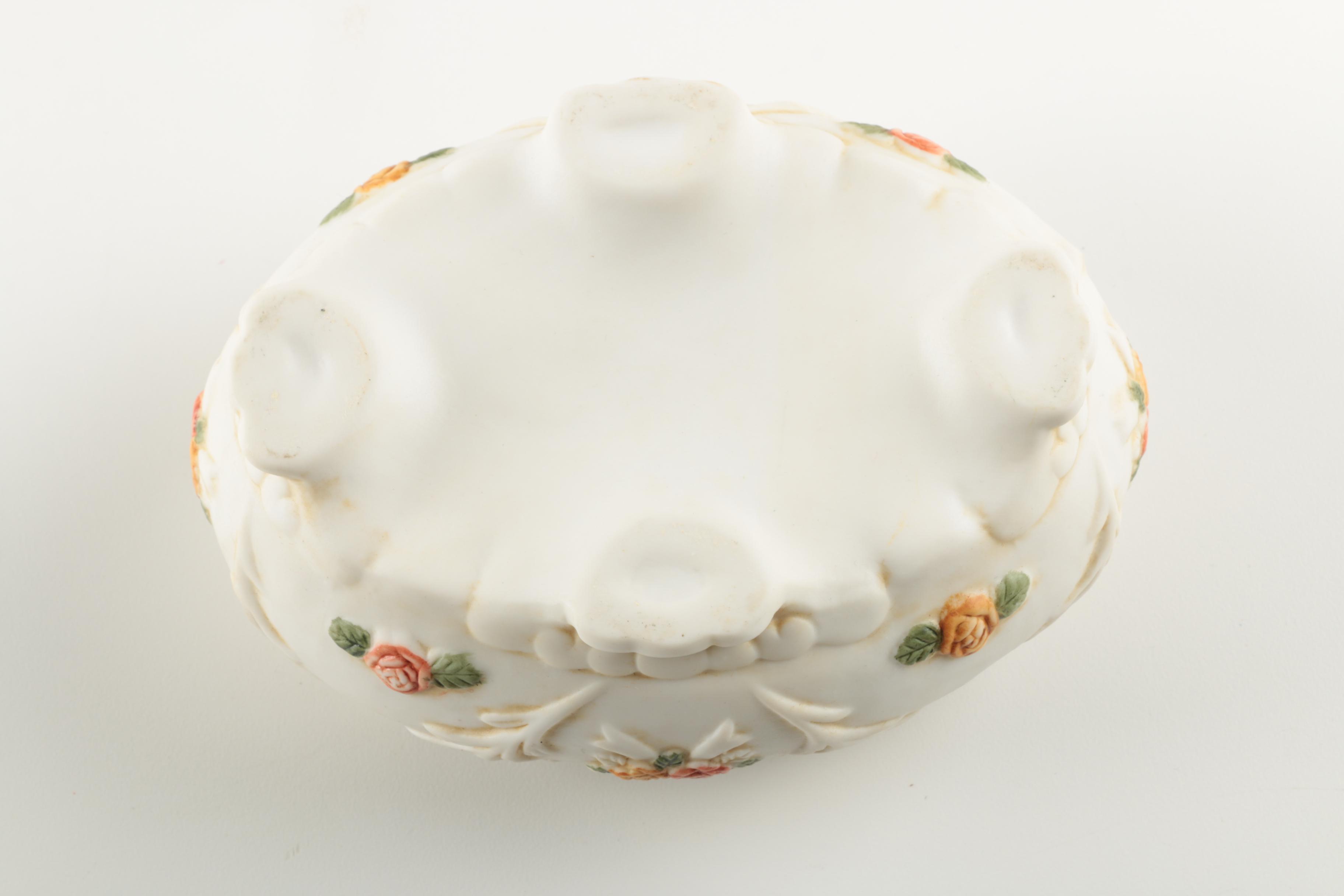 Vintage Porcelain Urns and Other Decor