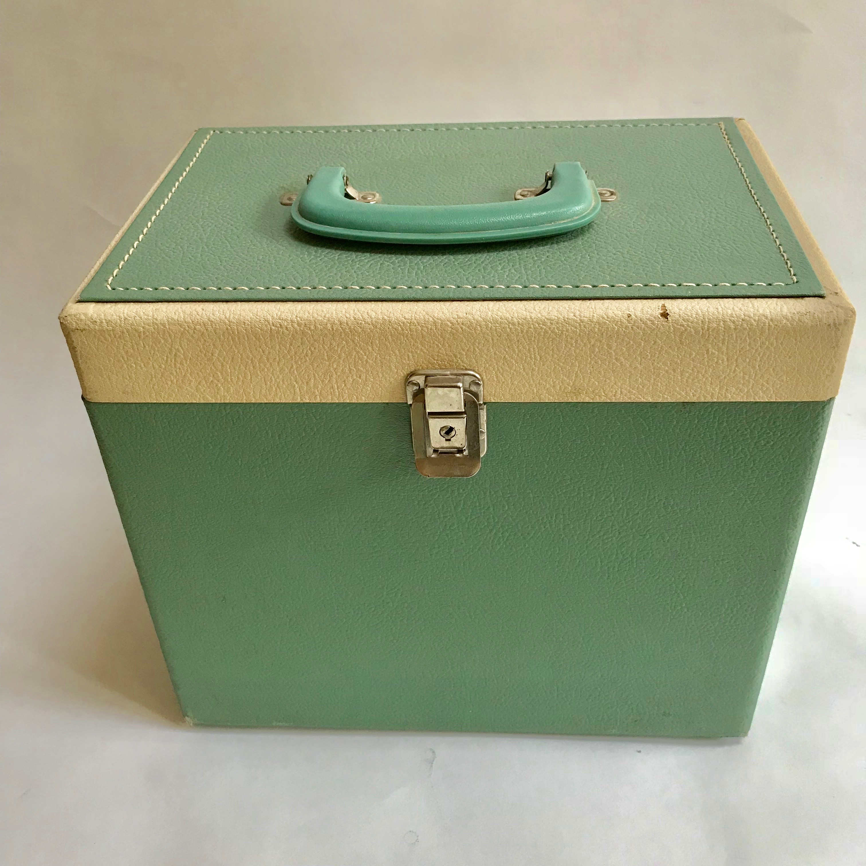 Vintage Singer Portable Sewing Machine