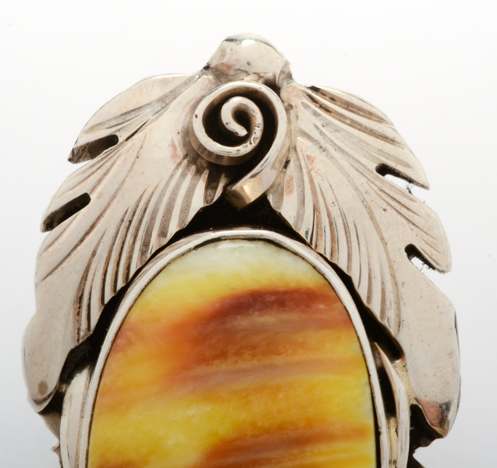 Silver Ray Navajo Native American Sterling Silver Yellow Spiny Oyster Ring