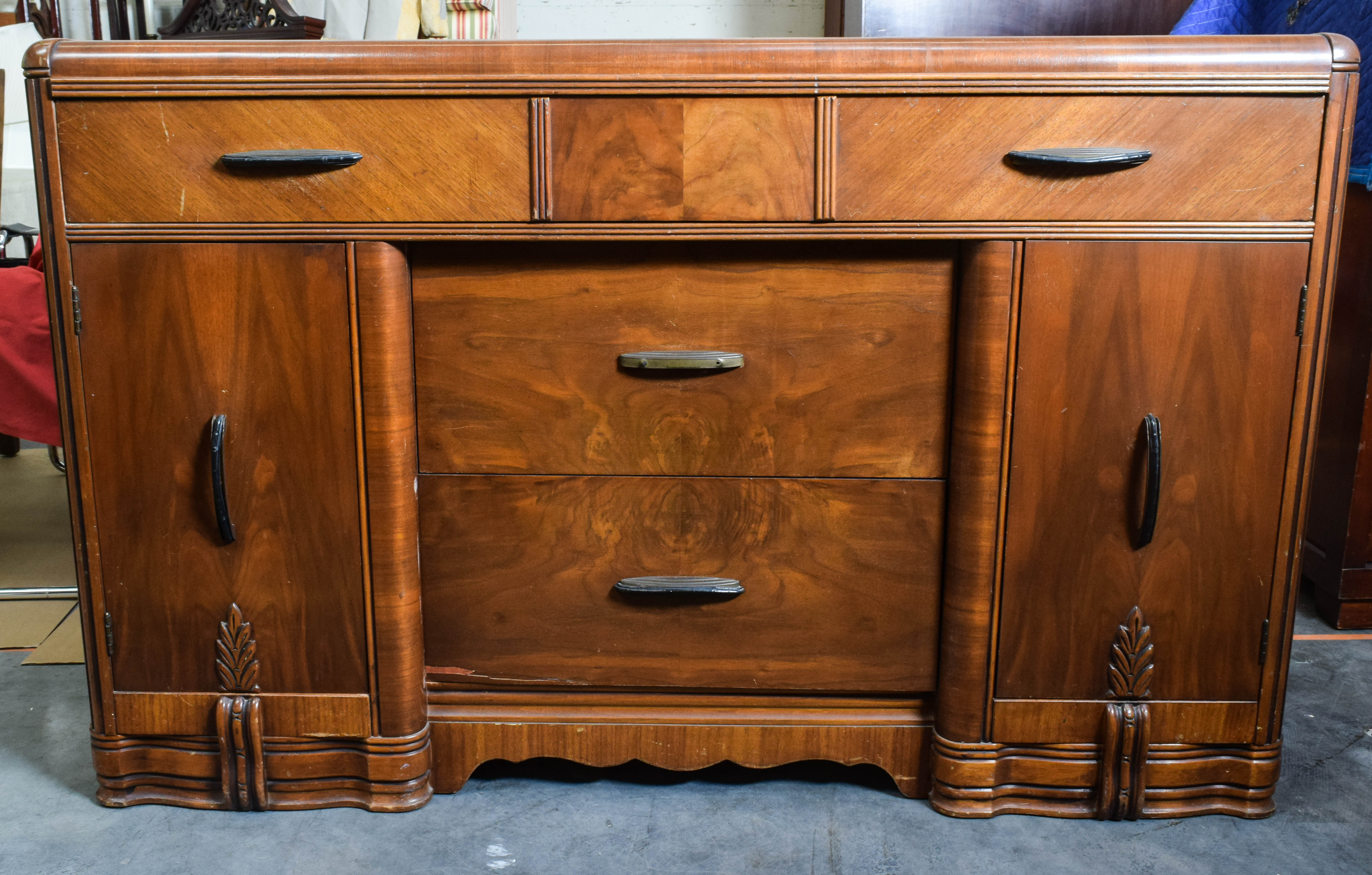 Vintage Art Deco Waterfall Buffet