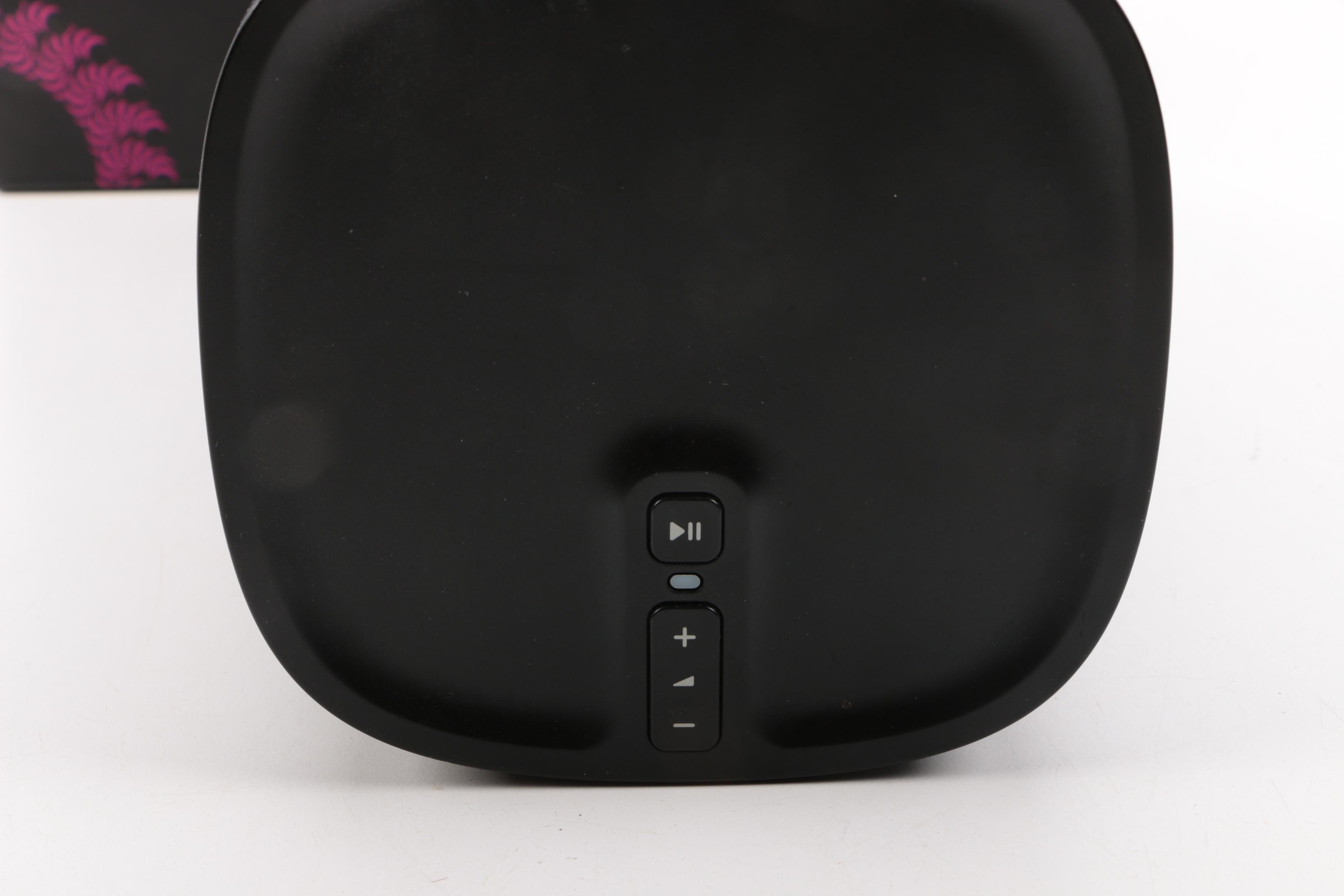 Sonos Play:1 Speakers