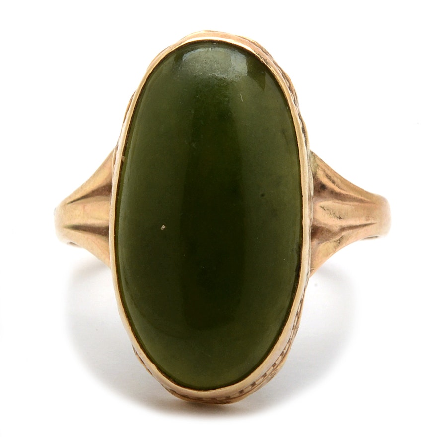 Vintage 10K Yellow Gold Bezel-Set Nephrite Ring