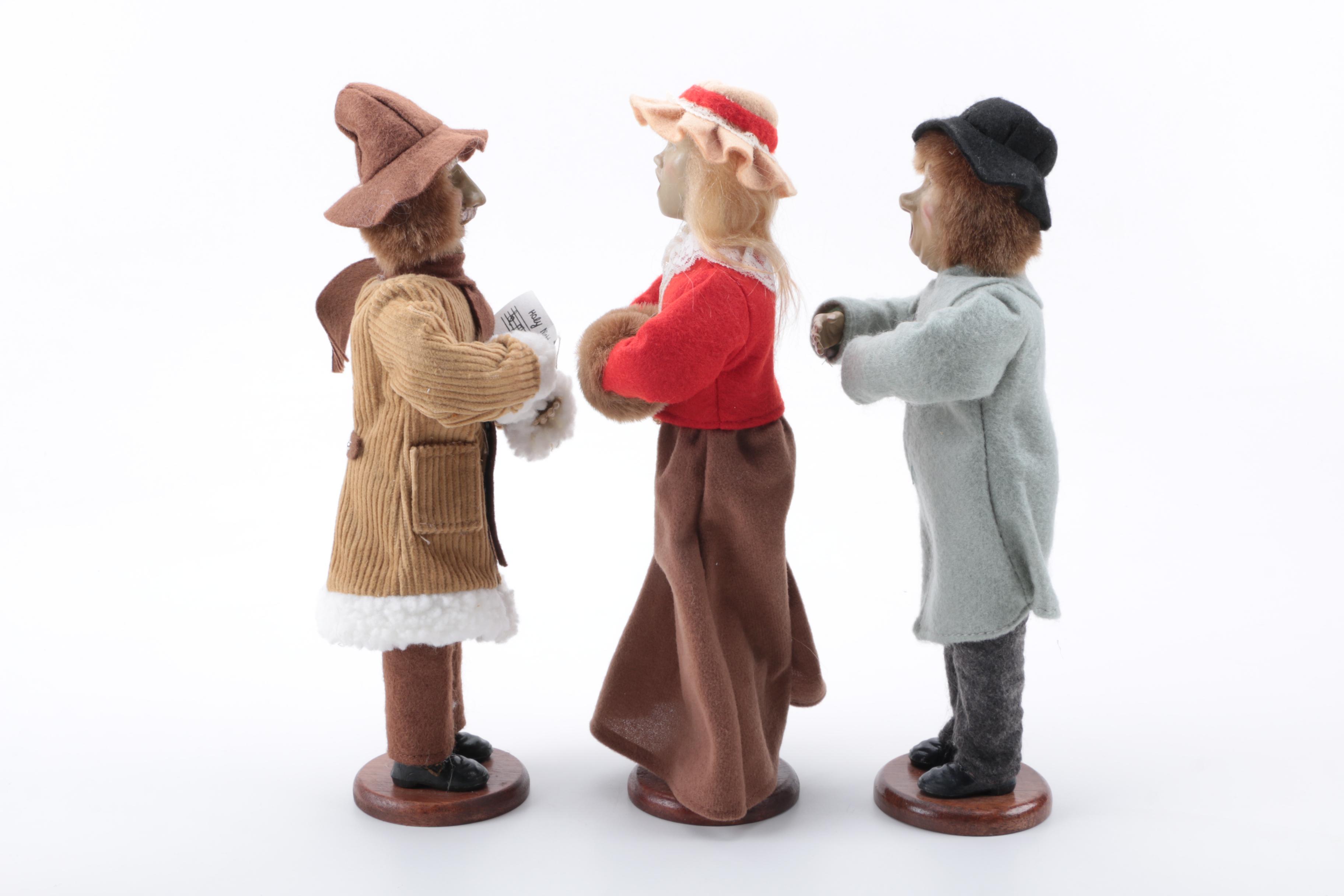 Byers' Choice Christmas Choir Figures