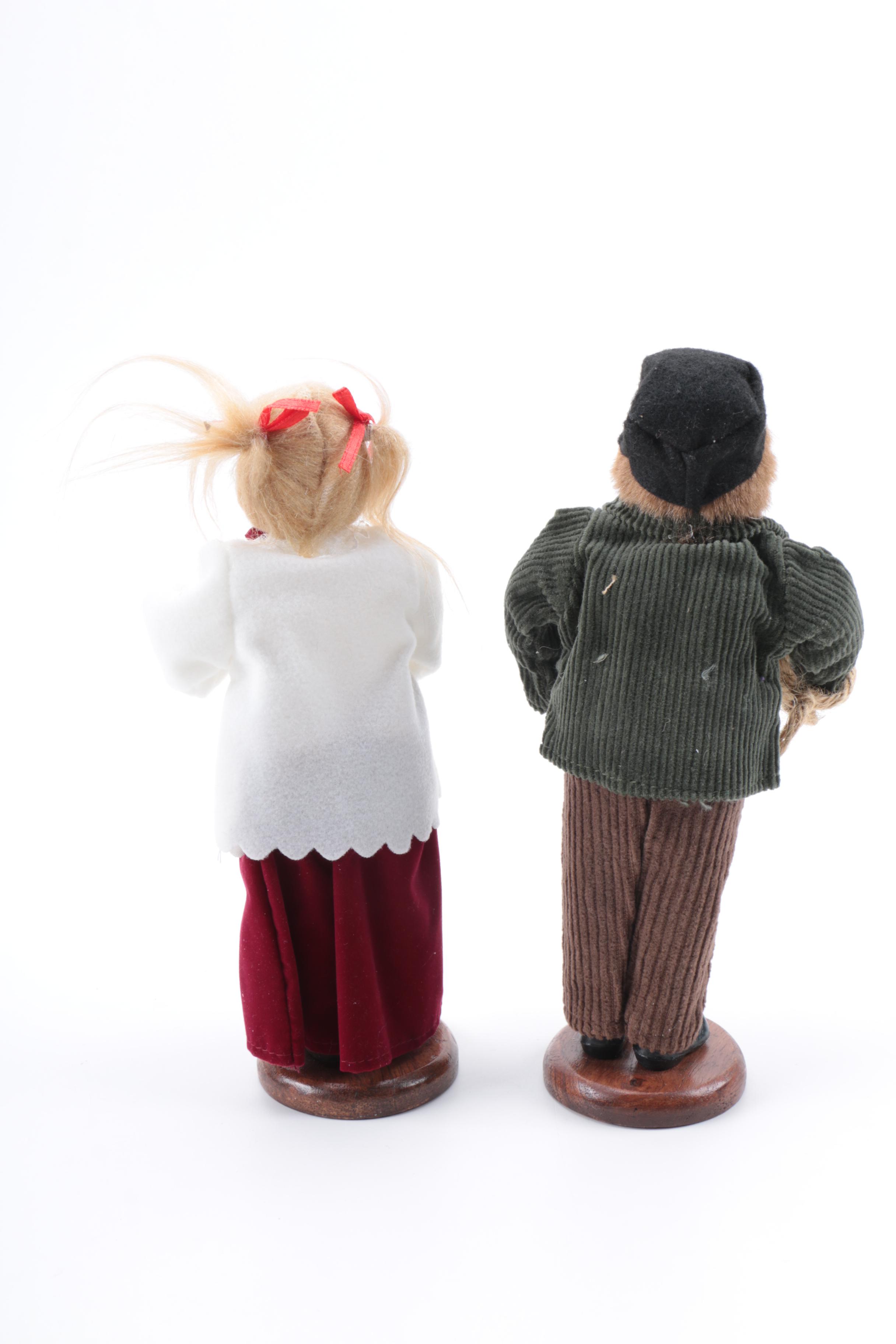 Byers' Choice Christmas Choir Figures