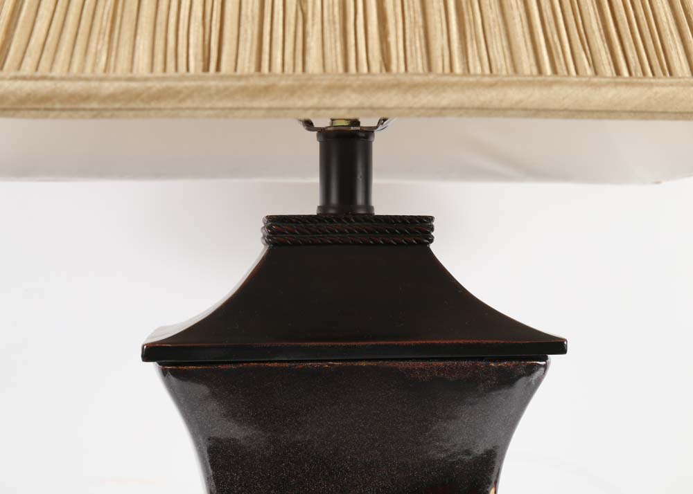 Contemporary Ceramic Table Lamp