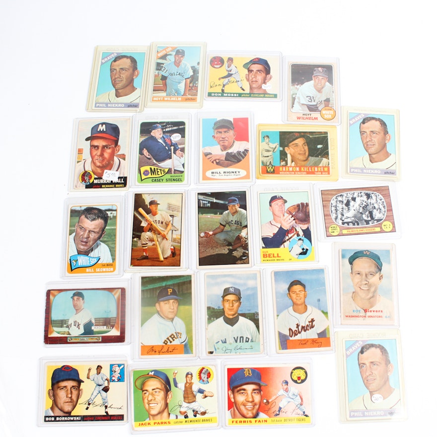 Assorted Baseball Cards