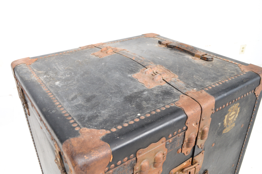 Vintage Steamer Trunk
