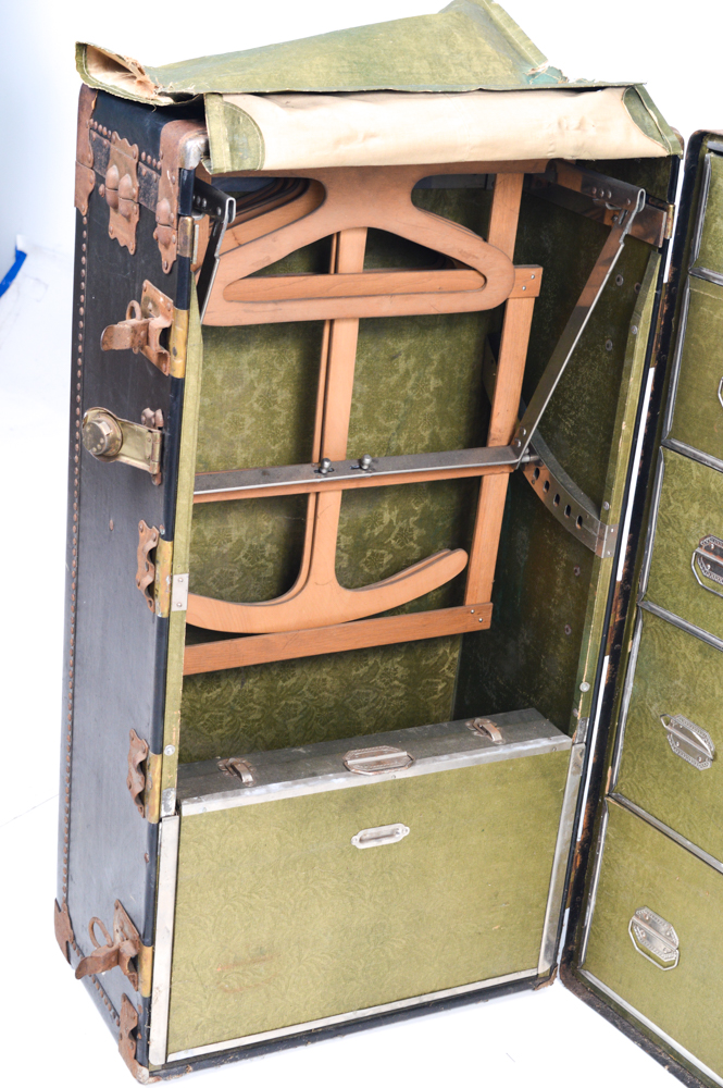 Vintage Steamer Trunk