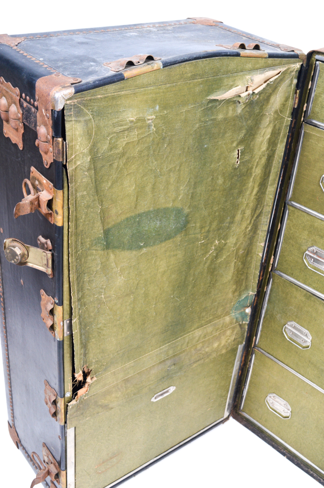 Vintage Steamer Trunk