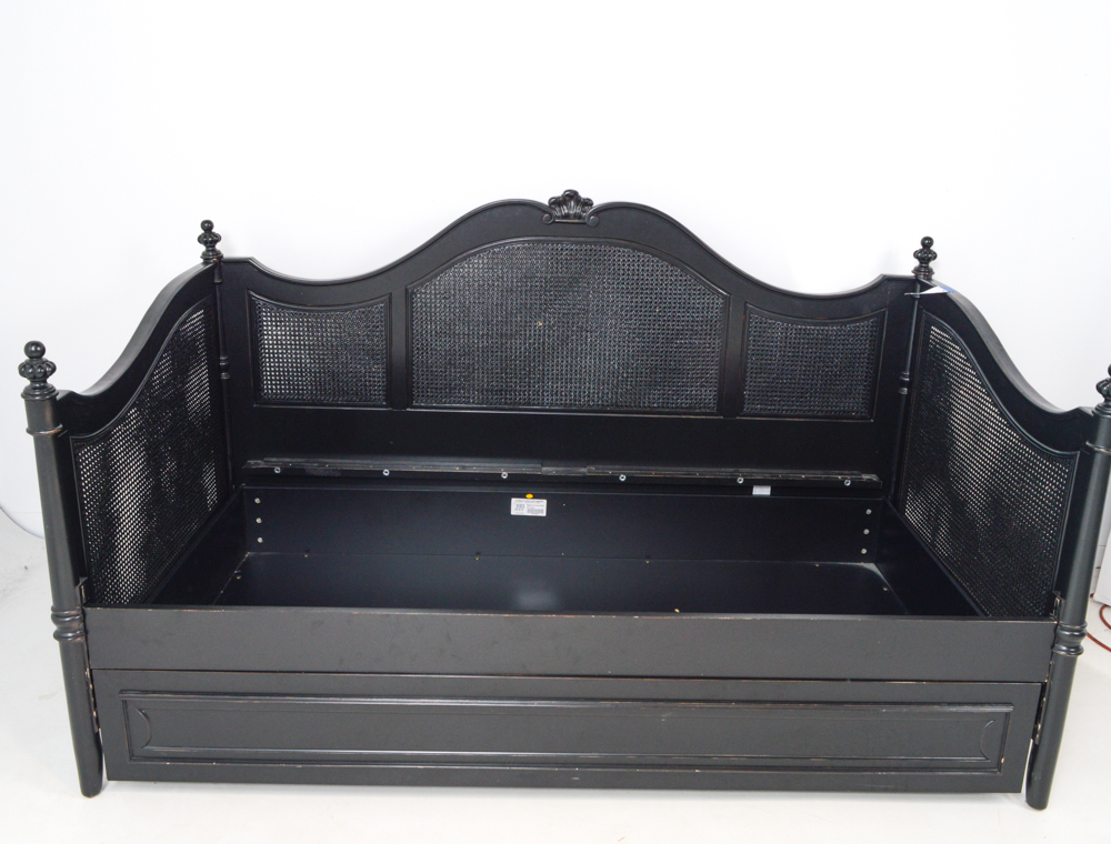 Stanley Trundle Storage Daybed