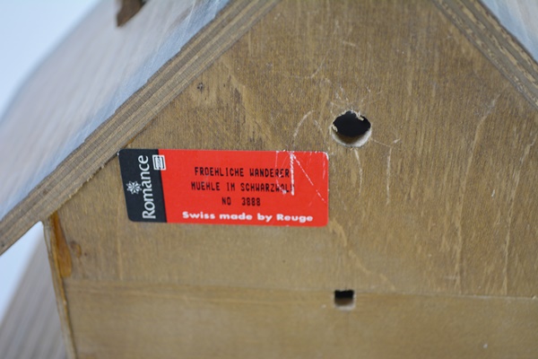 Reuge Fröhliche Wanderer Cuckoo Clock