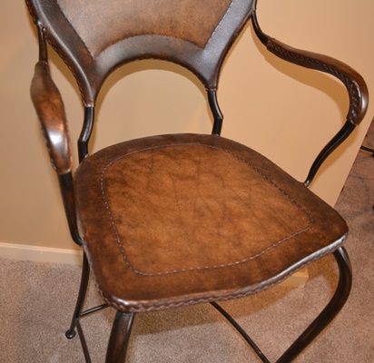 Artistica Bar Table and Chairs